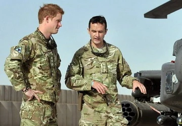 Taliban dọa giết Hoàng tử Anh Harry ảnh 1