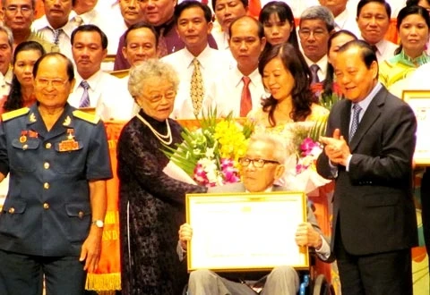 Ký ức của người đội trưởng săn tàu chiến Pháp ảnh 2