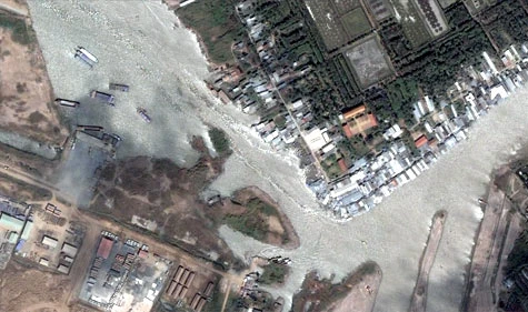 Xúc động ngắm mũi Cà Mau từ vũ trụ ảnh 3 Xúc động ngắm mũi Cà Mau từ vũ trụ ảnh 3