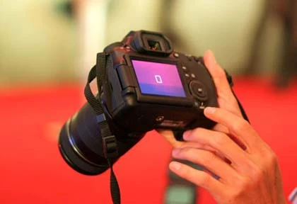 Kinh nghiệm mua máy ảnh ống kính rời cũ ảnh 1