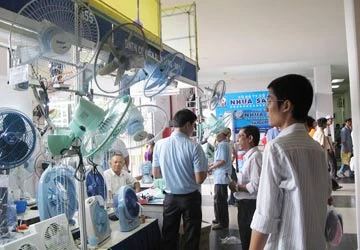 Hội chợ HVNCLC 2010: Nhiều sản phẩm mới, độc đáo ảnh 1