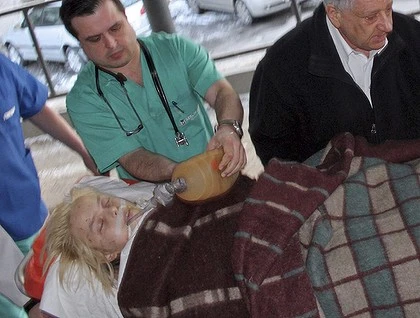 Ukraine phẫn nộ vụ cô gái bị cưỡng hiếp tập thể, bị đốt cháy ảnh 1 Ukraine phẫn nộ vụ cô gái bị cưỡng hiếp tập thể, bị đốt cháy ảnh 1