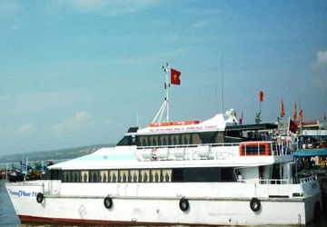 Tàu cao tốc bị vỡ: Vẫn đang tìm nguyên nhân ảnh 1