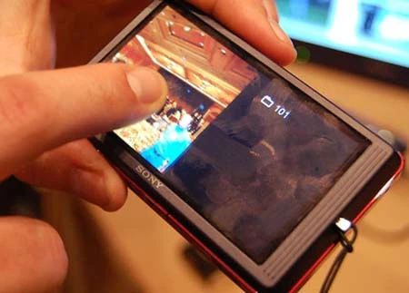 Sony Cybershot TX7 mỏng mà mạnh ảnh 4 Sony Cybershot TX7 mỏng mà mạnh ảnh 4