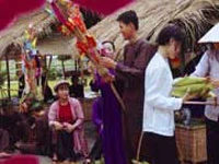 Ẩm thực, một trong những nét văn hóa độc đáo mà khách quốc tế ưa chuộng. Ẩm thực, một trong những nét văn hóa độc đáo mà khách quốc tế ưa chuộng.