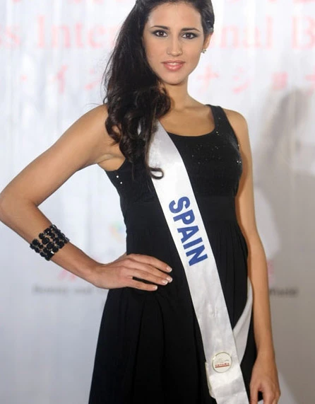 Người đẹp Venezuela đăng quang Hoa hậu Quốc tế ảnh 8