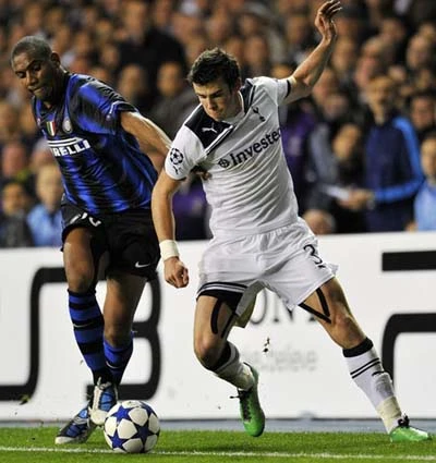 Các sao mới gây ấn tượng nhất bóng đá thế giới 2010 ảnh 4