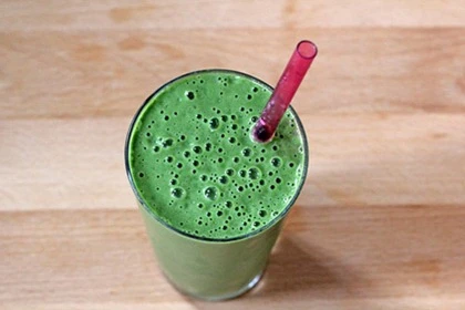 Sung mãn "3 trận" mỗi đêm nhờ rau ngót ảnh 1