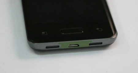 Mở hộp "siêu phẩm" LG Optimus 2X ở Việt Nam ảnh 7