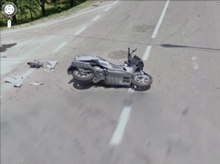 Những "thảm họa" trên Google Street View ảnh 3