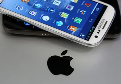 Đến lượt Apple tìm cách cấm Samsung bán hàng trên đất Mỹ ảnh 1