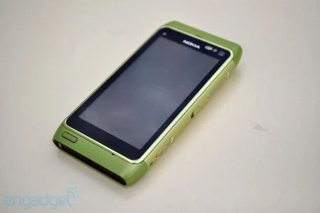 Ảnh thực tế điện thoại 12 "chấm" Nokia N8 ảnh 3