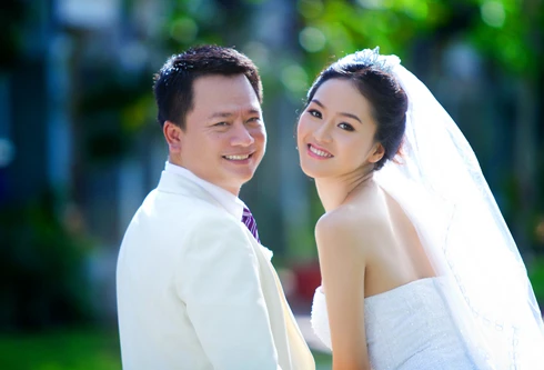 Phan Thị Lý bất ngờ lên xe hoa ảnh 6