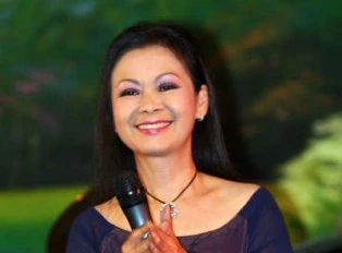 Khánh Ly được phép biểu diễn tại VN ảnh 1