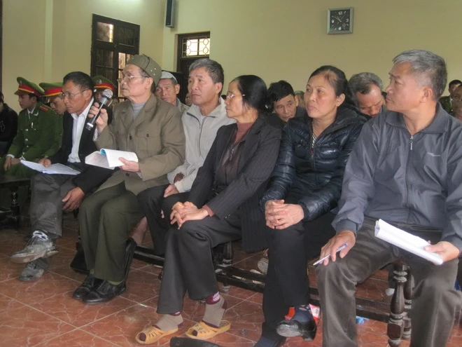 Xét xử vụ án cố ý gây thương tích ở Văn Giang ảnh 4