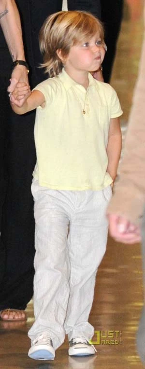 Pax Thien mặc theo phong cách Brad Pitt ảnh 8