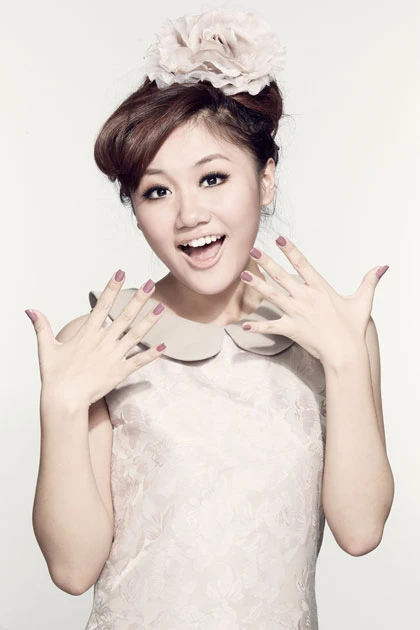 Ca sĩ Văn Mai Hương: “Mong khán giả… yêu em dài lâu” ảnh 1 Ca sĩ Văn Mai Hương: “Mong khán giả… yêu em dài lâu” ảnh 1