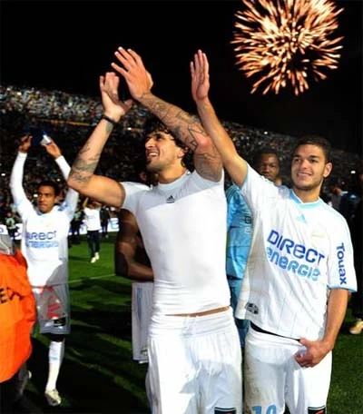 Marseille lần đầu vô địch Pháp sau 18 năm ảnh 1