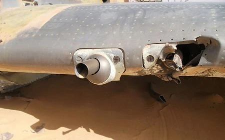Tìm thấy chiến đấu cơ Thế chiến II trên sa mạc Sahara sau 70 năm ảnh 13
