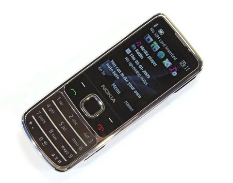 "Người mẫu" Nokia 6700 Classic ảnh 2