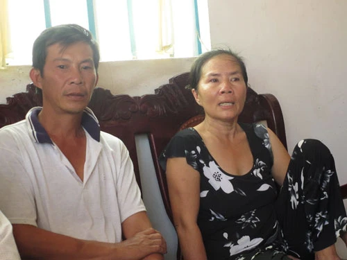 Cô dâu Việt tự tử bằng thắt lưng ảnh 2