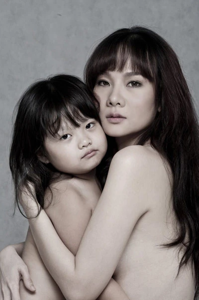 Dương Yến Ngọc nude chống ung thư vú ảnh 1