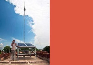 Xóa khoảng cách số bằng BTS điện mặt trời ảnh 1