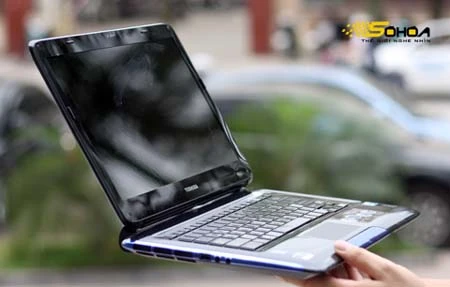 Satellite E200 với thiết kế "lạ" ảnh 12