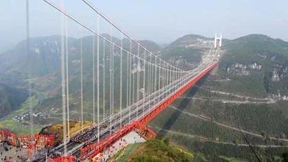 Ngắm cầu treo cao nhất thế giới ảnh 7