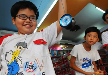 Sao TV dụ con nít ảnh 2