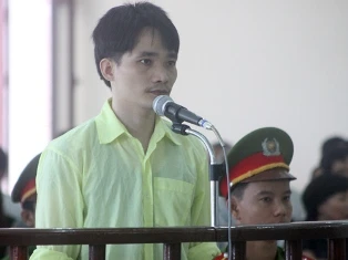 “Siêu trộm” Đà Nẵng ngông nghênh trước tòa ảnh 1