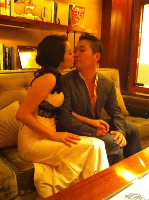 Nhã Kỳ đã mang bầu vẫn vô tư dạo phố? ảnh 2