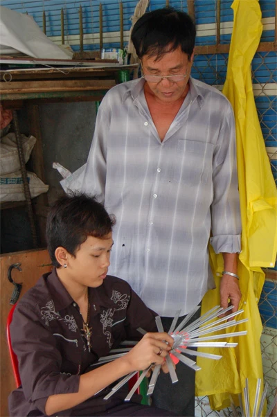 Gặp lại tướng cướp gác kiếm giang hồ ảnh 2