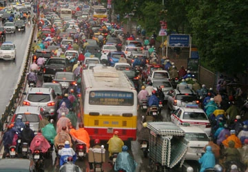 Điều chỉnh giờ làm, giờ học: Đừng nóng vội ảnh 1