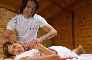 6 gợi ý khi massage khởi đầu cuộc yêu ảnh 1