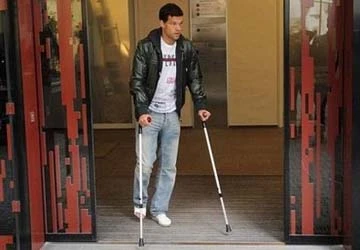 Ballack vắng mặt tại World Cup 2010 ảnh 1