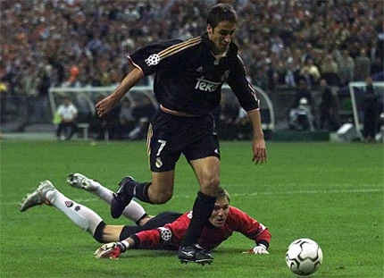 Thời hoàng kim của Raul với Real Madrid ảnh 5