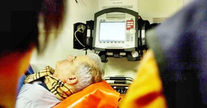 Nguyên thủ tướng tự sát vì tham nhũng ảnh 1