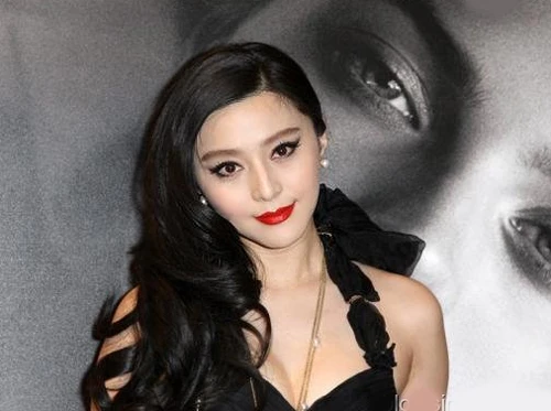 Phạm Băng Băng chưng diện ở Pháp ảnh 1