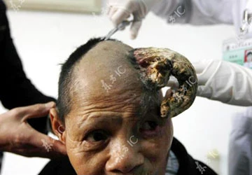 Thêm một phụ nữ mọc sừng trên đầu ảnh 1 Thêm một phụ nữ mọc sừng trên đầu ảnh 1