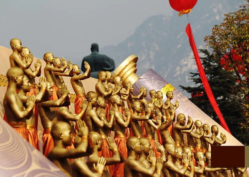 "Thiếu lâm đồng ma trận" gây "sốc" tại Liên hoan Võ thuật ảnh 2