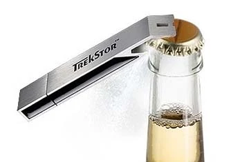 Ổ Trekstor gồm các phiên bản 1, 2, 4, 8 và 16 GB, tốc độ đọc 25 MB/giây còn kiêm chức năng mở nắp chai.