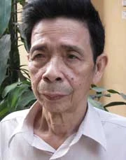 Một nhà thơ lập kỷ lục về phim chân dung ảnh 1