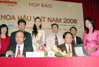 Việc trùng tu phố cổ Hội An sẽ được hoàn tất trước tháng 6 để phục vụ cho cuộc thi Hoa hậu Việt Nam.