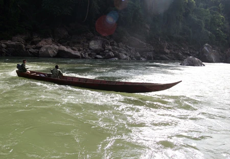 Kỳ vĩ sông Đà ảnh 11