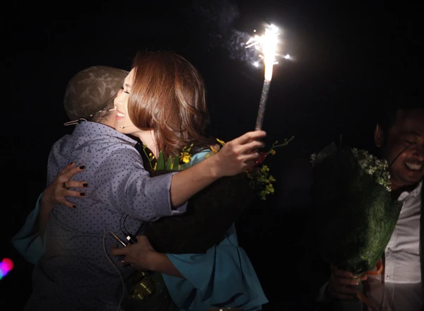 Mỹ Tâm được mừng sinh nhật tại sân khấu ảnh 2 Mỹ Tâm được mừng sinh nhật tại sân khấu ảnh 2