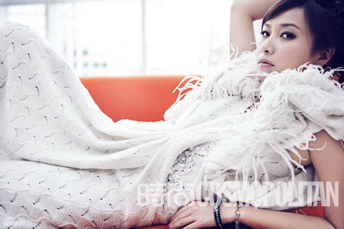 Từ Tịnh Lôi ngực lép vẫn tự tin ảnh 6