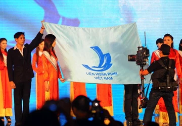 Khai hội Liên hoan phim 16 ảnh 1