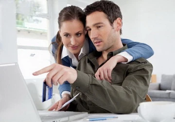 Vợ chồng là đồng nghiệp-Lợi hay hại? ảnh 1