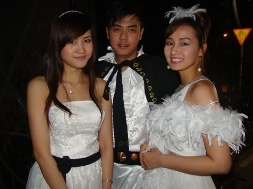 Thanh Hoa và các bạn diễn Tuấn Tú, Lã Thanh Huyền